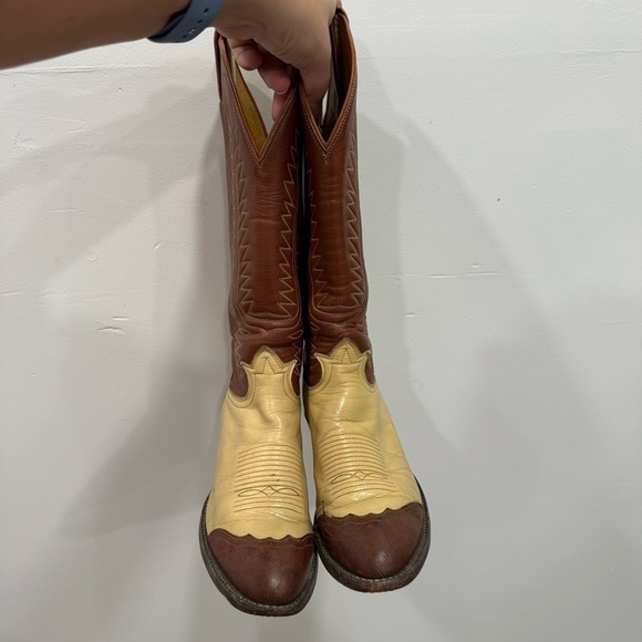 Tony Lama Vintage Cowboy Boots Women’s 6.5 Tan Brown Leather - Picture 2 of 11